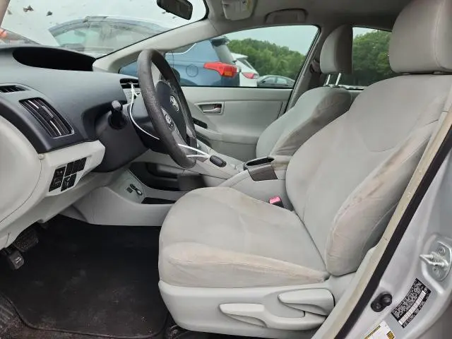 2013 TOYOTA PRIUS   
