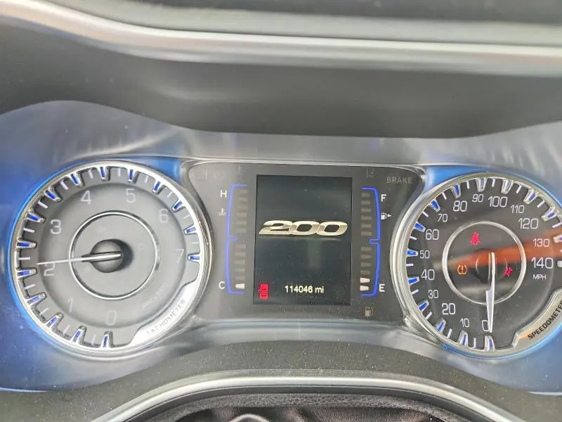 2016 CHRYSLER 200 LIMITED  