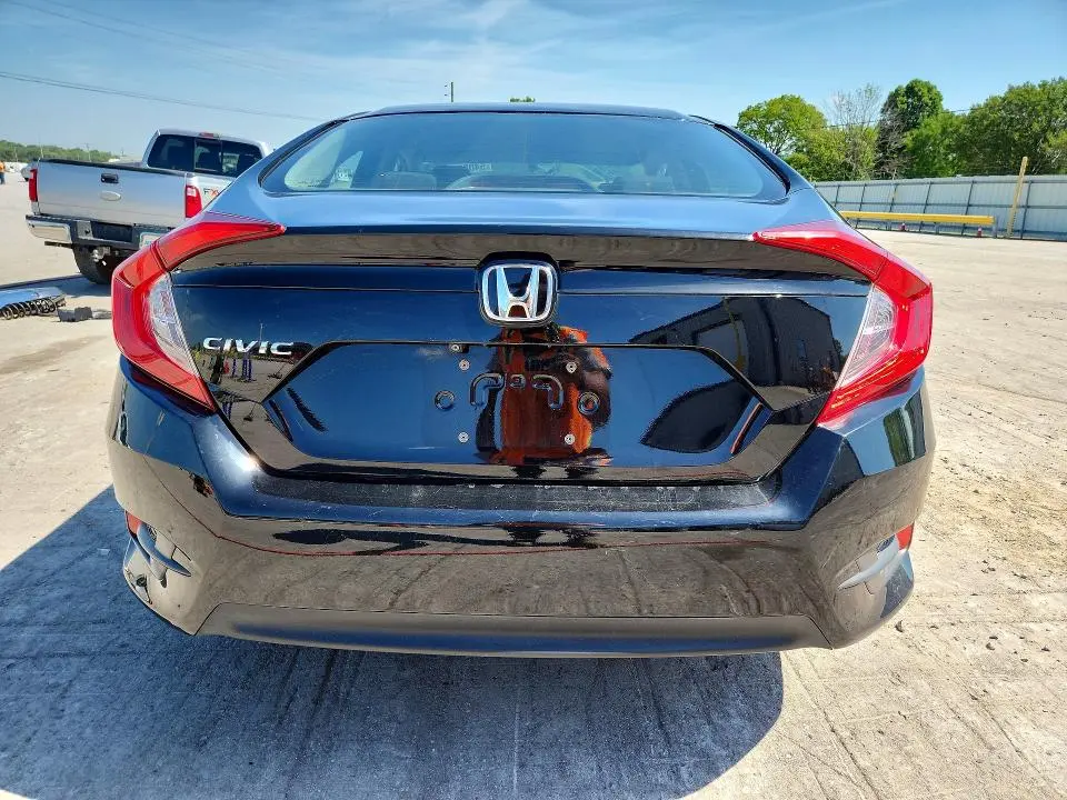 2016 HONDA CIVIC LX  