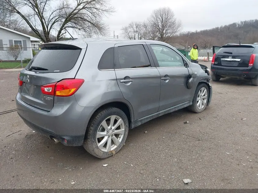 2015 MITSUBISHI OUTLANDER SPORT SE