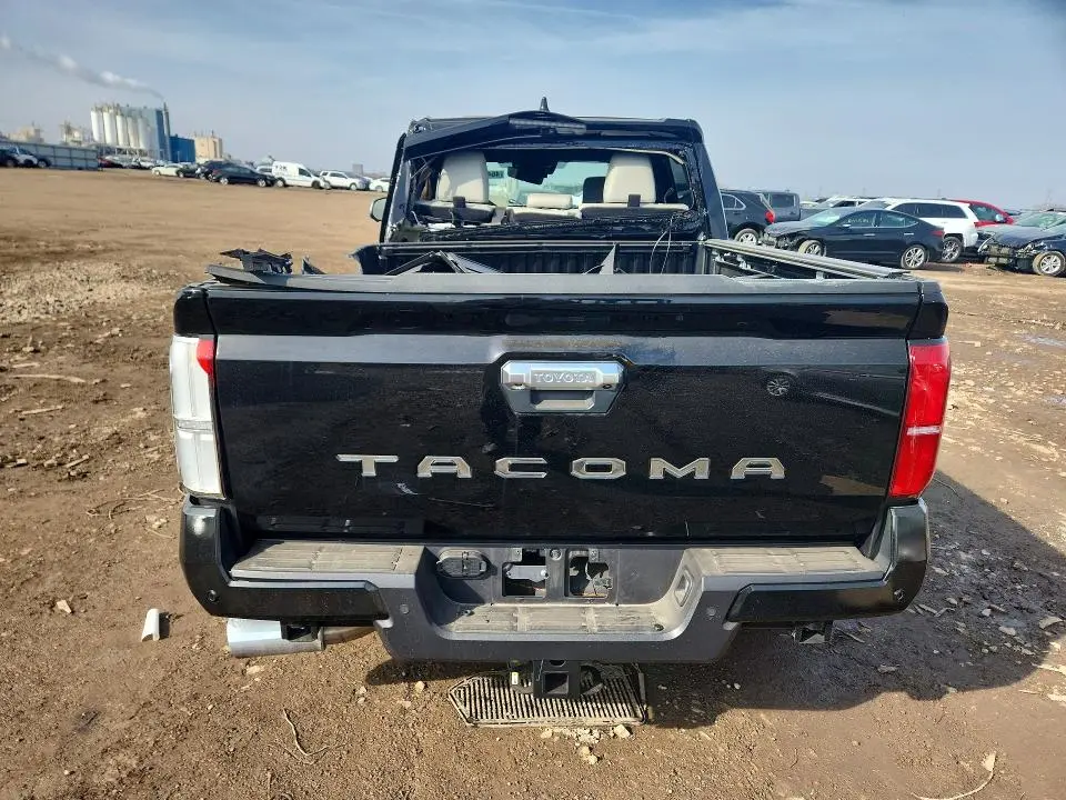 2025 TOYOTA TACOMA LIMITED  