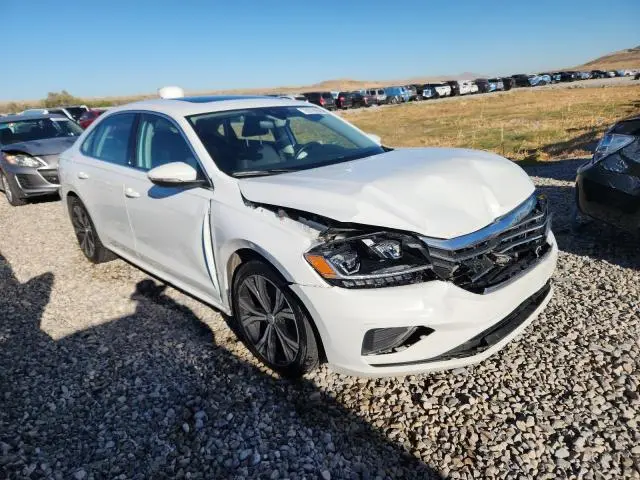 2021 VOLKSWAGEN PASSAT SE