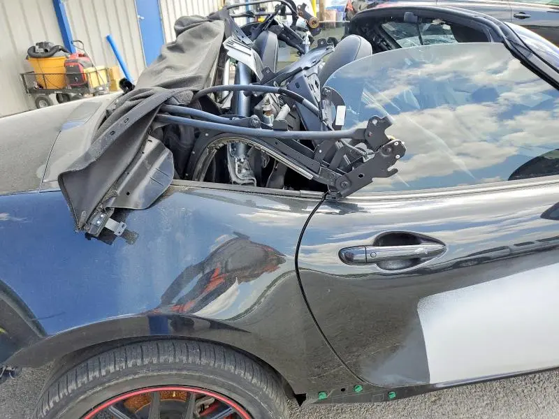 2023 MAZDA MX-5 MIATA CLUB  