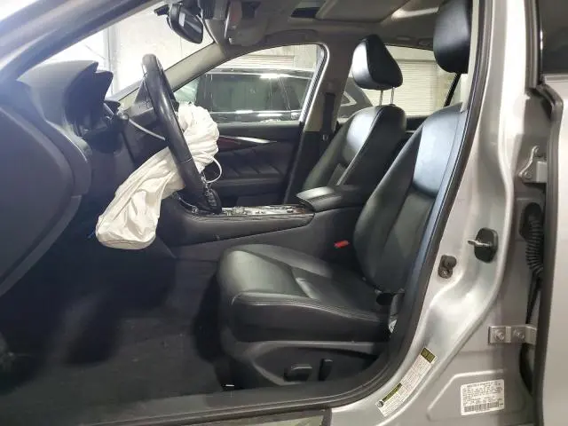 2018 INFINITI Q50 LUXE  