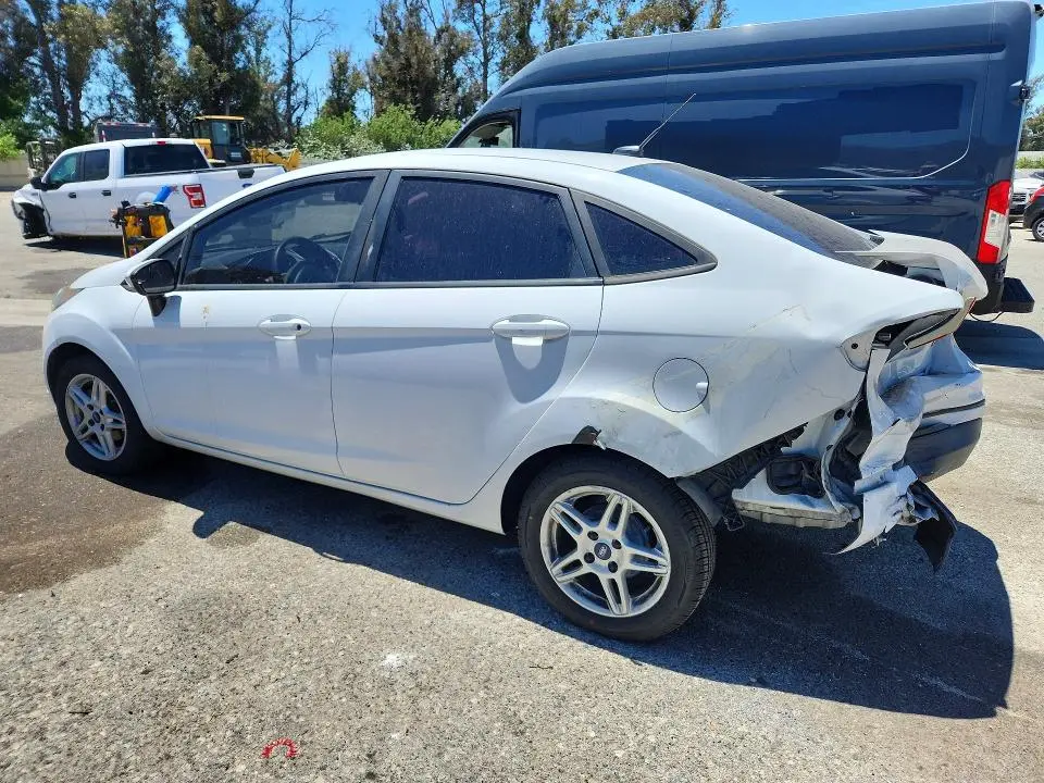 2018 FORD FIESTA SE  