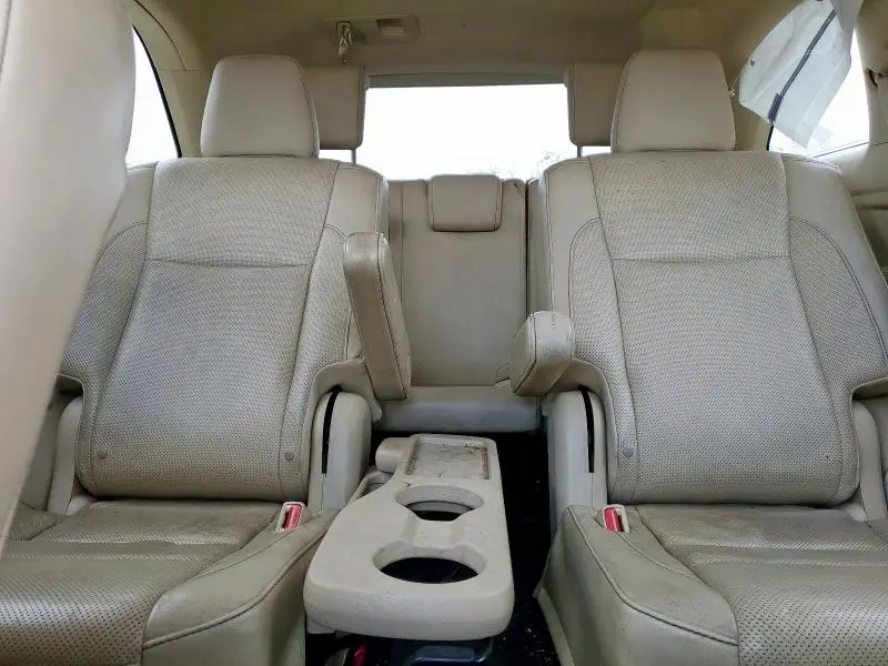 2014 TOYOTA HIGHLANDER LIMITED  