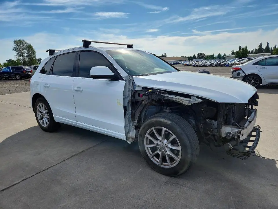 2012 AUDI Q5 PREMIUM PLUS  
