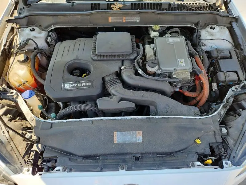 2017 FORD FUSION SE HYBRID  