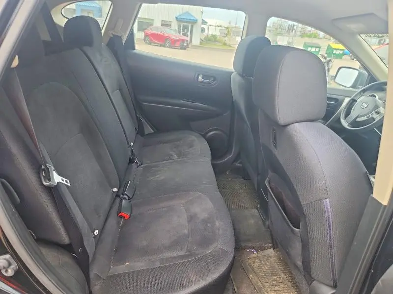 2010 NISSAN ROGUE SL  