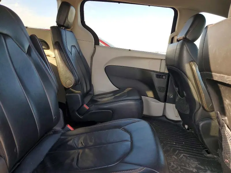 2017 CHRYSLER PACIFICA TOURING L  