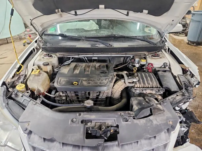 2010 CHRYSLER SEBRING LIMITED  