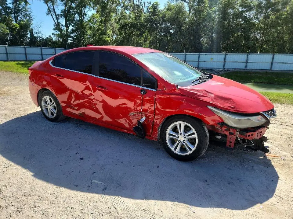 2018 CHEVROLET CRUZE LT  