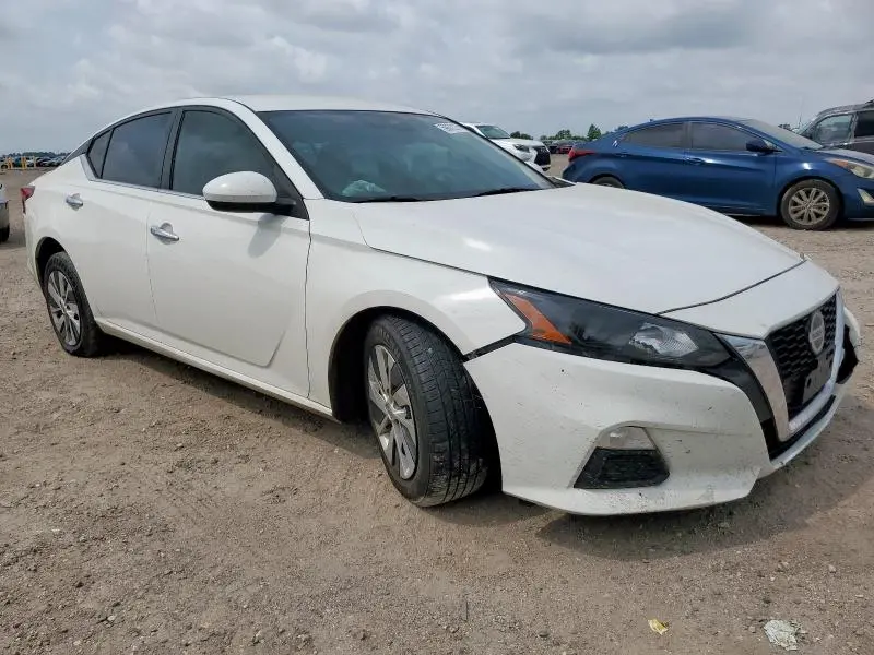 2022 NISSAN ALTIMA S  