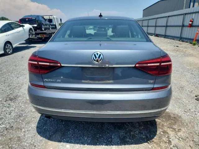 2017 VOLKSWAGEN PASSAT SE  