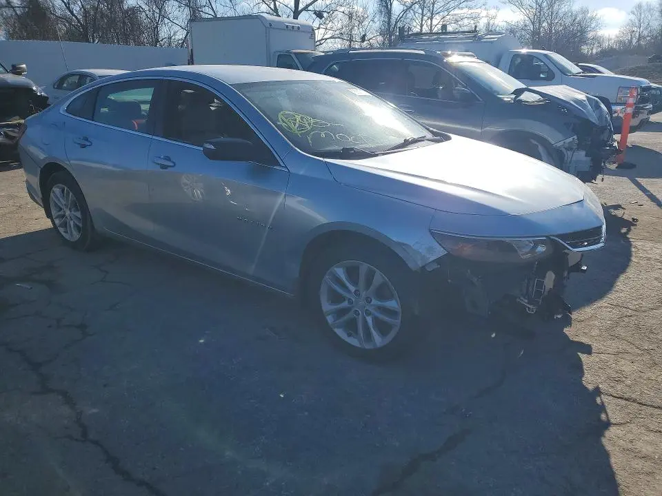 2017 CHEV MALIBU LT  