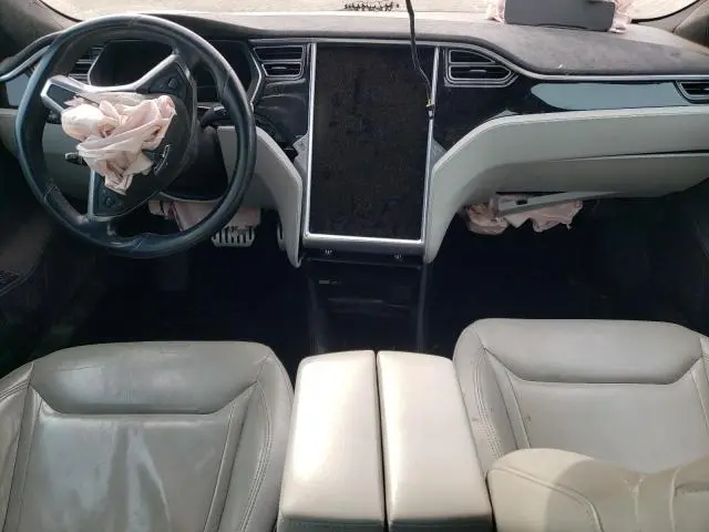 2015 TESLA MODEL S 85D  