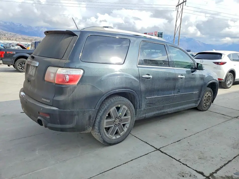 2012 GMC ACADIA DENALI  