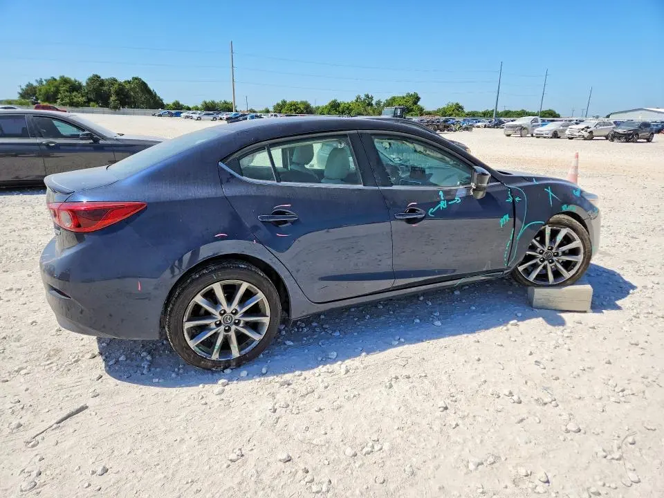 2018 MAZDA 3 GRAND TOURING  