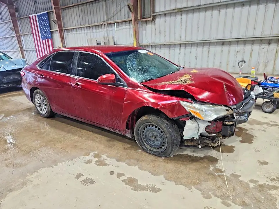 2017 TOYOTA CAMRY LE  