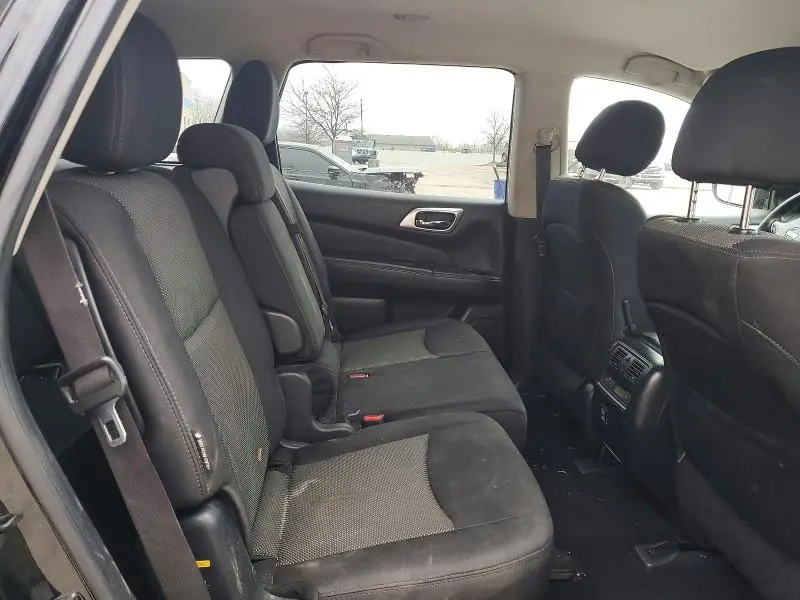 2018 NISSAN PATHFINDER S  