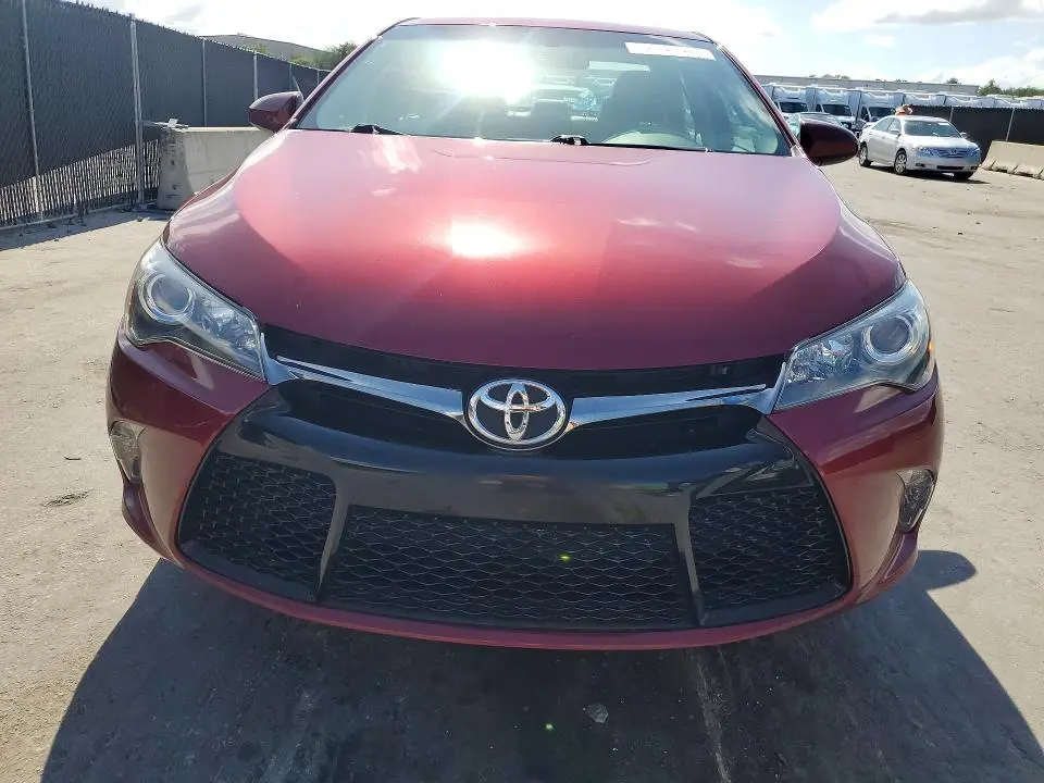 2015 TOYOTA CAMRY XSE  