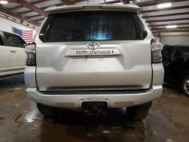 2021 TOYOTA 4RUNNER SR5/SR5 PREMIUM  