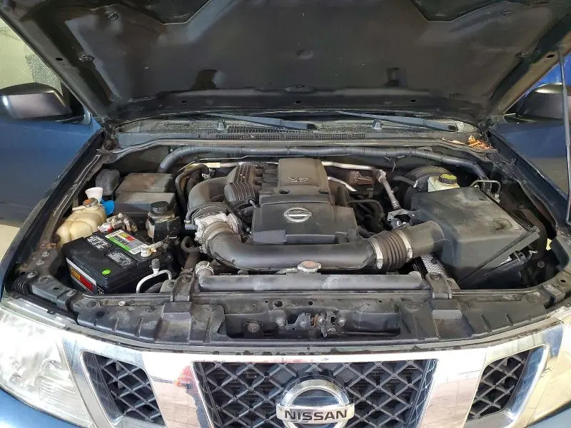 2015 NISSAN FRONTIER S  