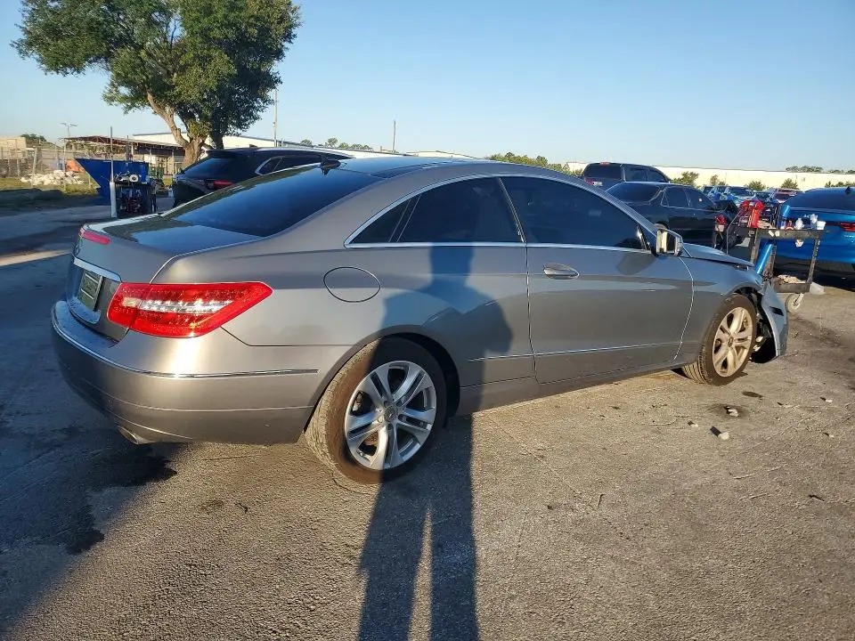 2010 MERCEDES-BENZ E 350  