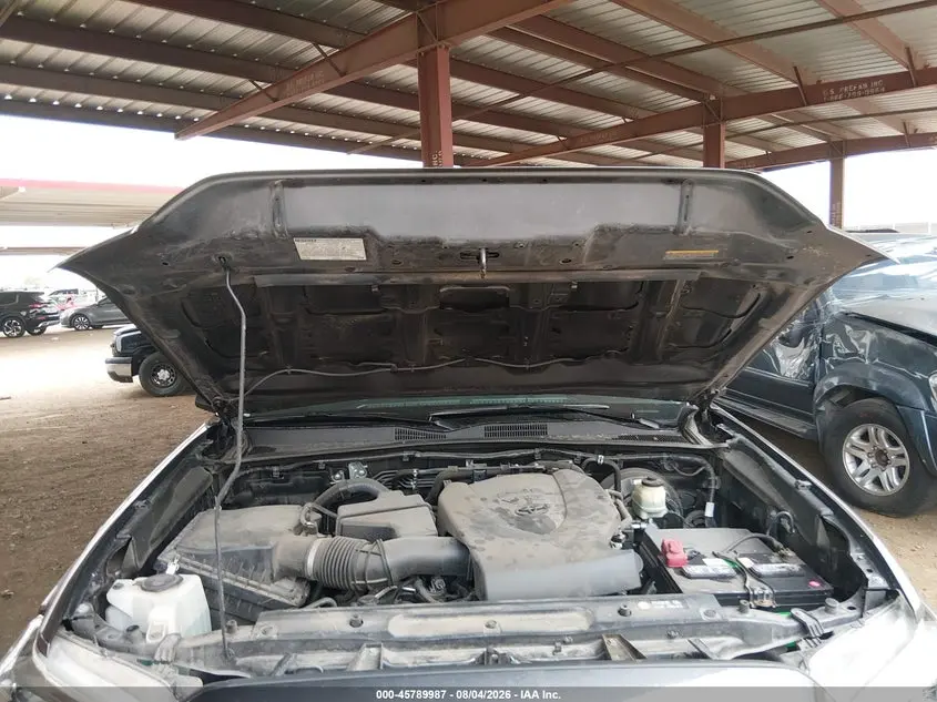 2016 TOYOTA TACOMA SR5 V6