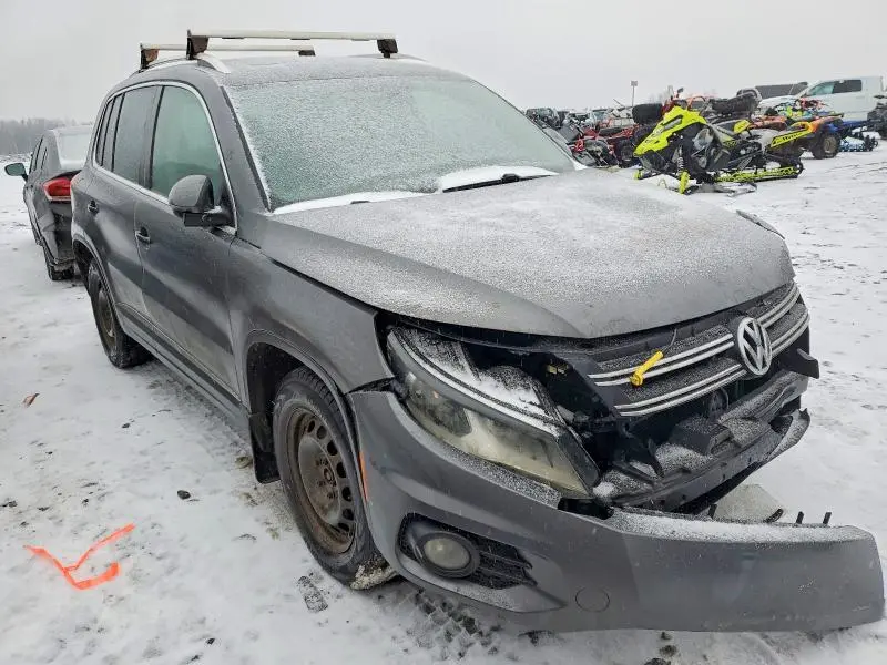 2015 VOLKSWAGEN TIGUAN S  