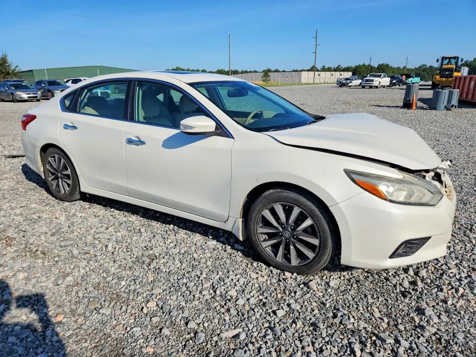 2017 NISSAN ALTIMA 2.5 SV  