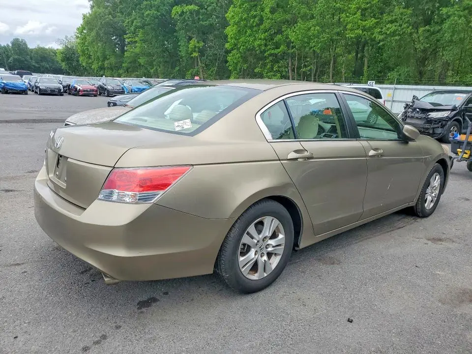 2010 HONDA ACCORD LXP  