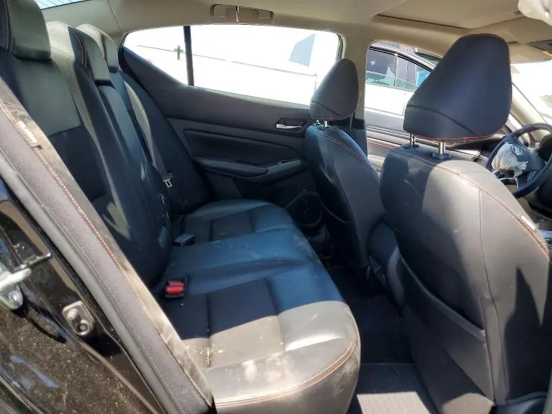2019 NISSAN ALTIMA SR  