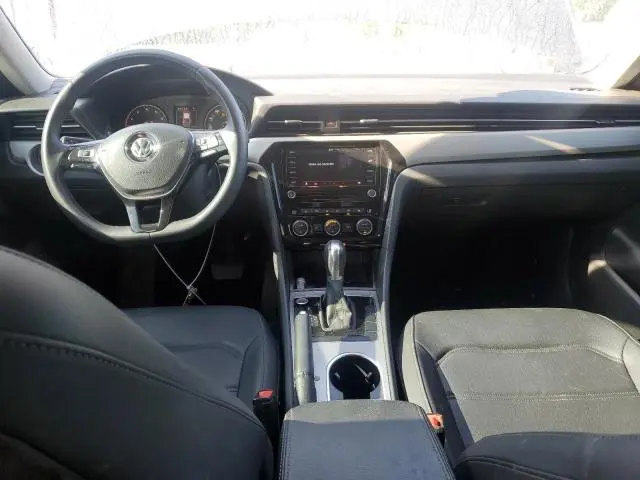 2021 VOLKSWAGEN PASSAT SE  