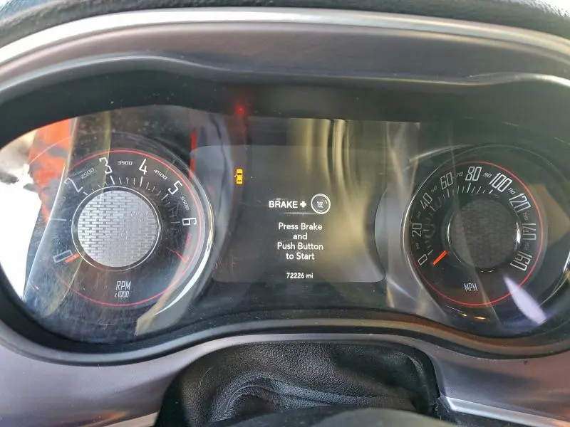 2015 DODGE CHALLENGER SXT  