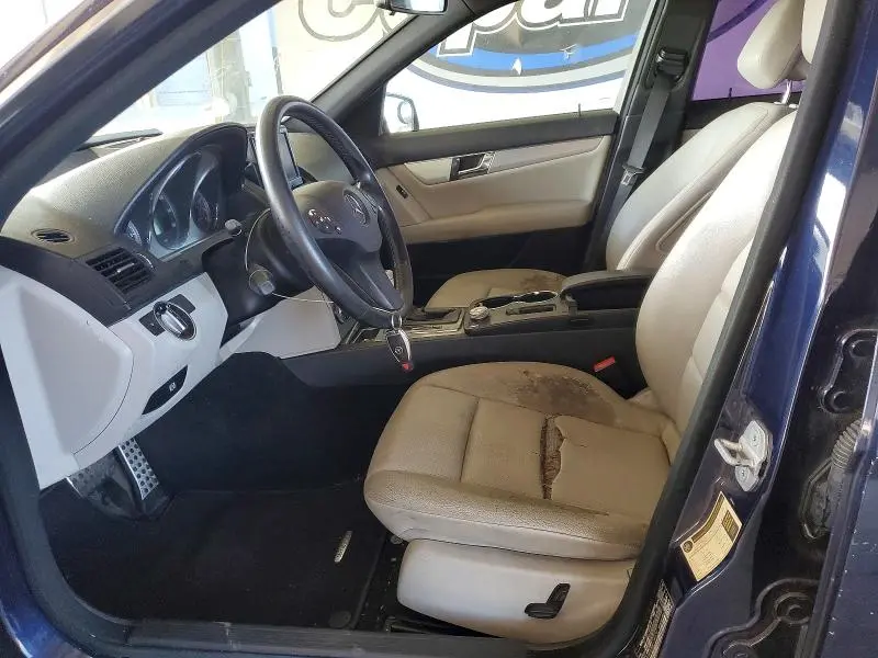 2011 MERCEDES-BENZ C 300  
