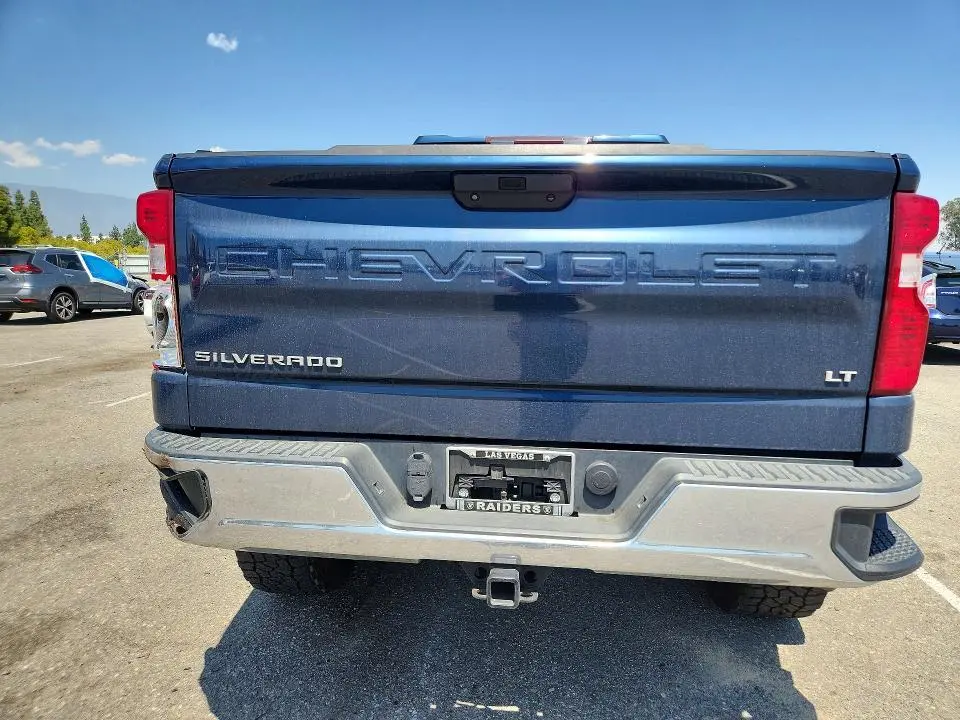 2019 CHEVROLET SILVERADO C1500 LT  