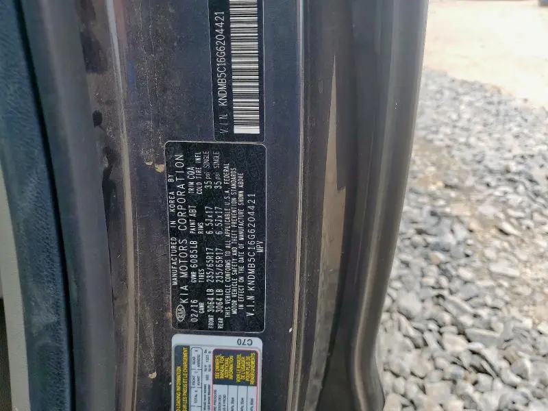 2016 KIA SEDONA LX  