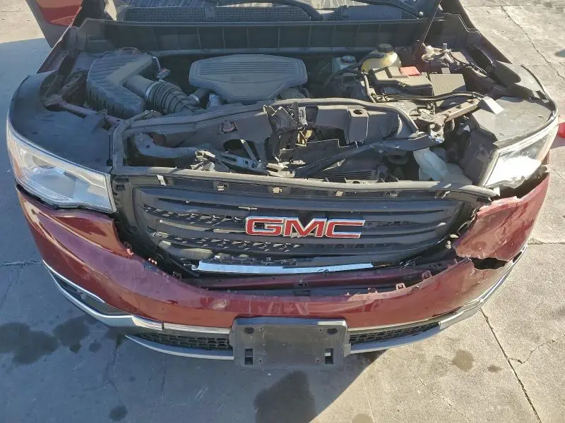 2017 GMC ACADIA SLT-1  