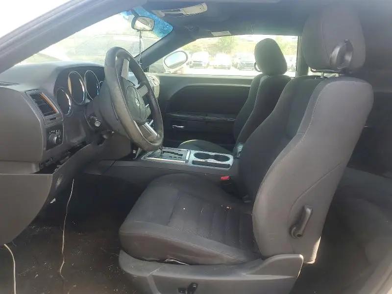 2010 DODGE CHALLENGER SE  