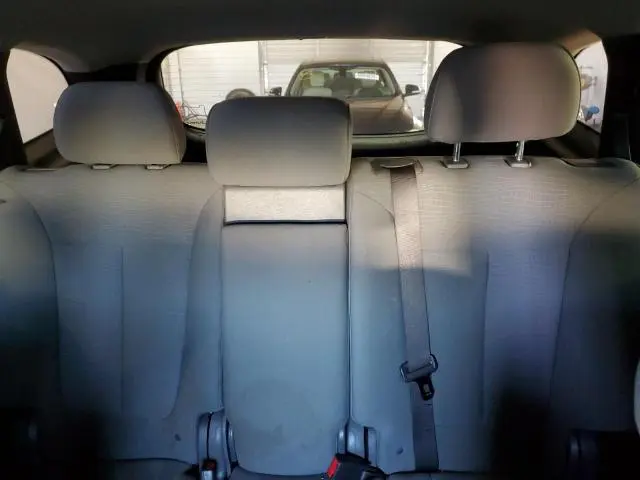 2012 HYUNDAI SANTA FE GLS  