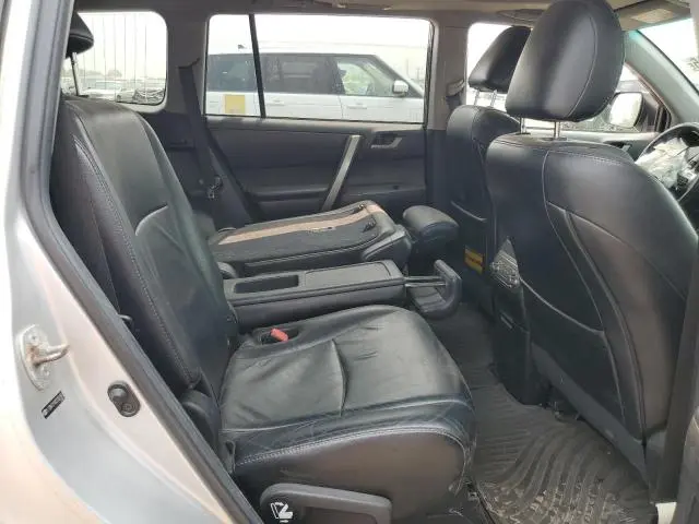 2012 TOYOTA HIGHLANDER BASE