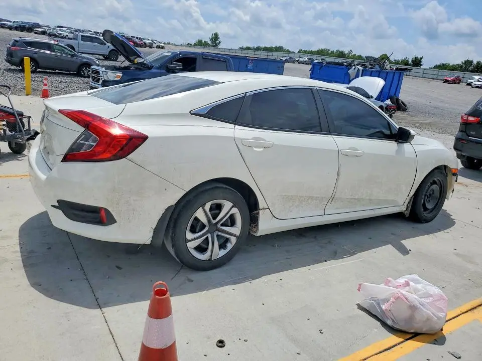 2018 HONDA CIVIC LX  