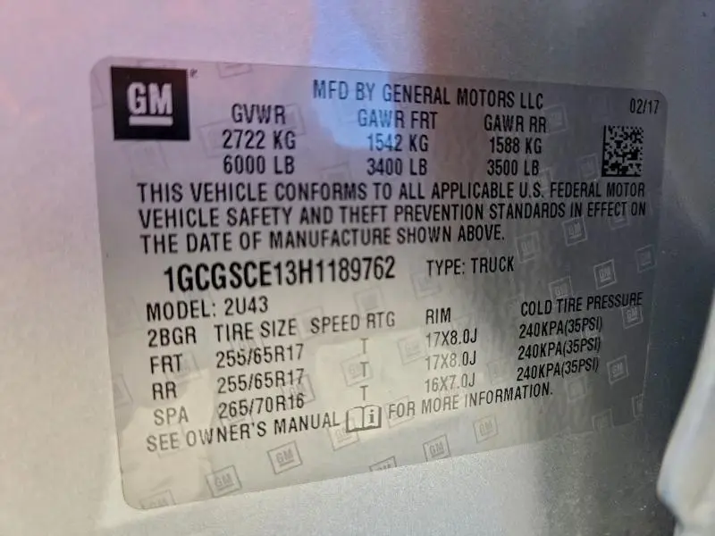 2017 CHEVROLET COLORADO LT  