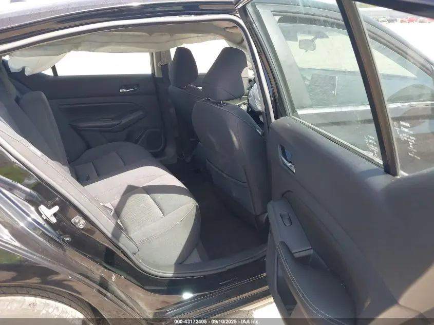 2022 NISSAN ALTIMA SV FWD