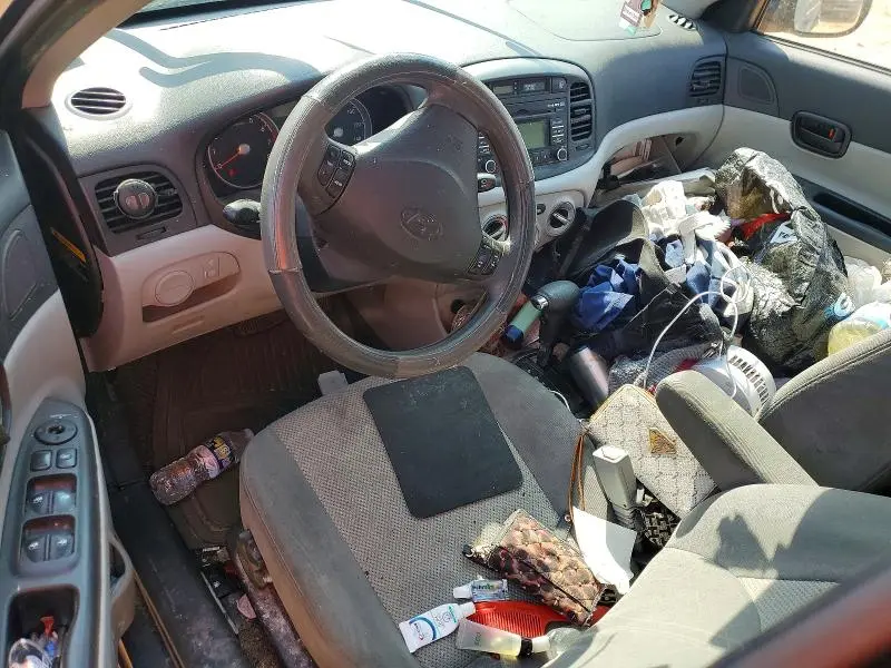 2011 HYUNDAI ACCENT GLS  