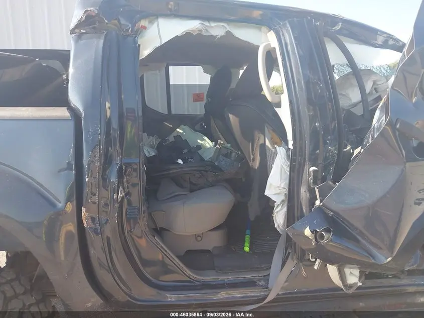 2019 NISSAN FRONTIER SV