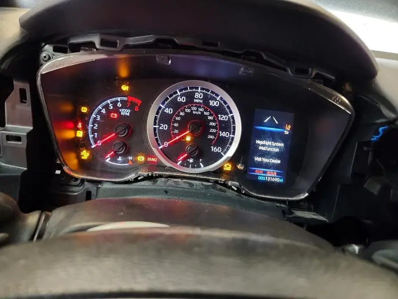 2020 TOYOTA COROLLA SE  
