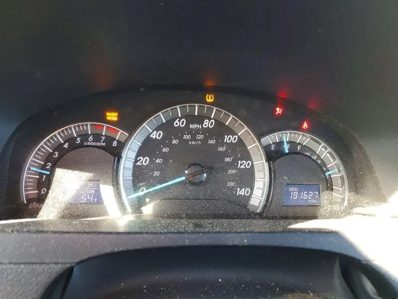 2012 TOYOTA CAMRY BASE  