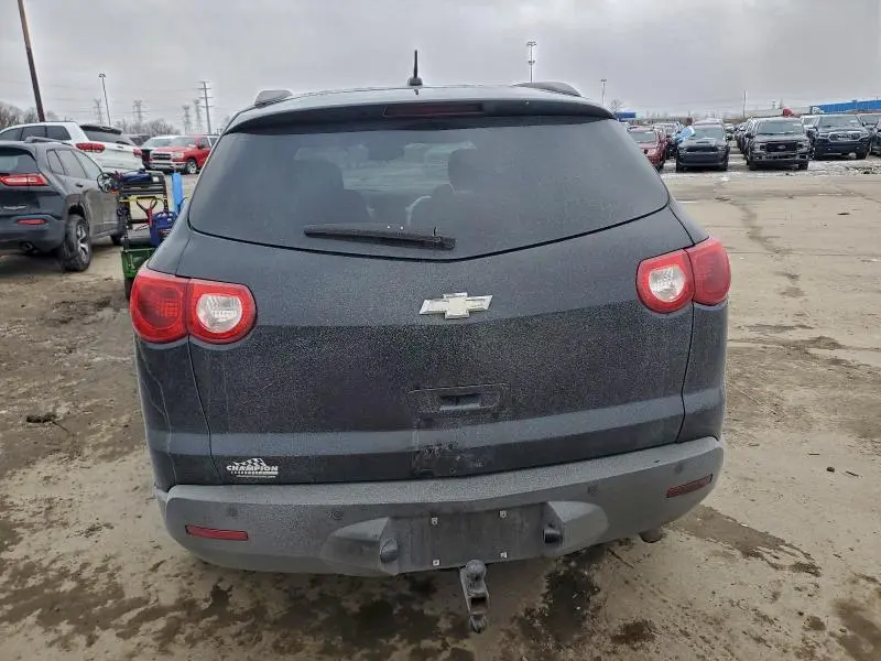 2012 CHEVROLET TRAVERSE LT  